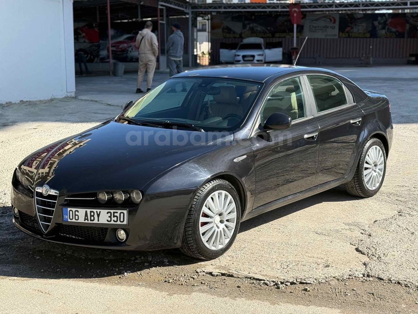 Sahibinden Alfa Romeo 159 1.9 JTD Distinctive Plus 2008 Model Samsun 283.000 km Siyah 2