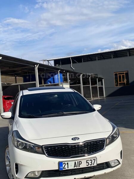 Sahibinden Kia Cerato 1.6 CRDi Concept Plus 2017 Model