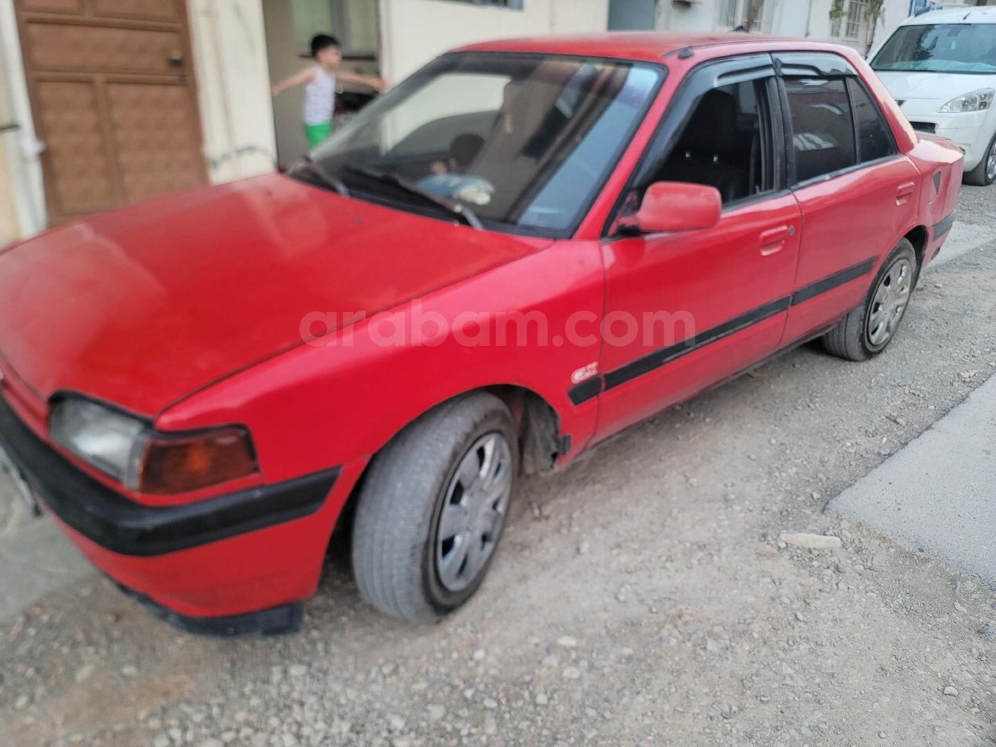 Sahibinden Mazda 323 1.6 GLX 1994 Model Kahramanmaraş 370.000 km Kırmızı 2