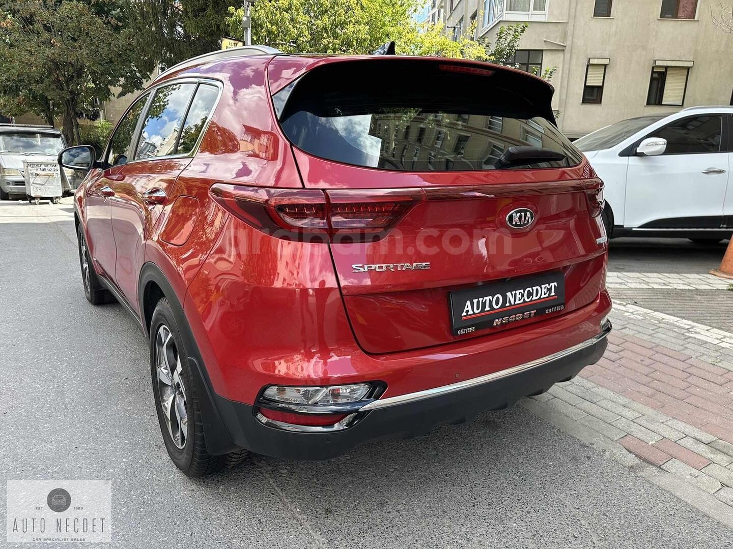 AUTO NECDETDEN KİA SPORTAGE 1.6 CRDI ELEGANCE 4X4 94.000 KM 5