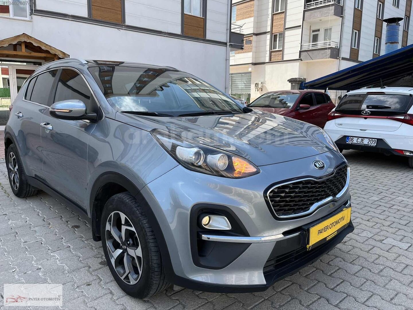 PAYER OTOMOTİV DEN HATASIZ BOYASIZ KİA SPORTAGE ELEGANCE PLUS 2