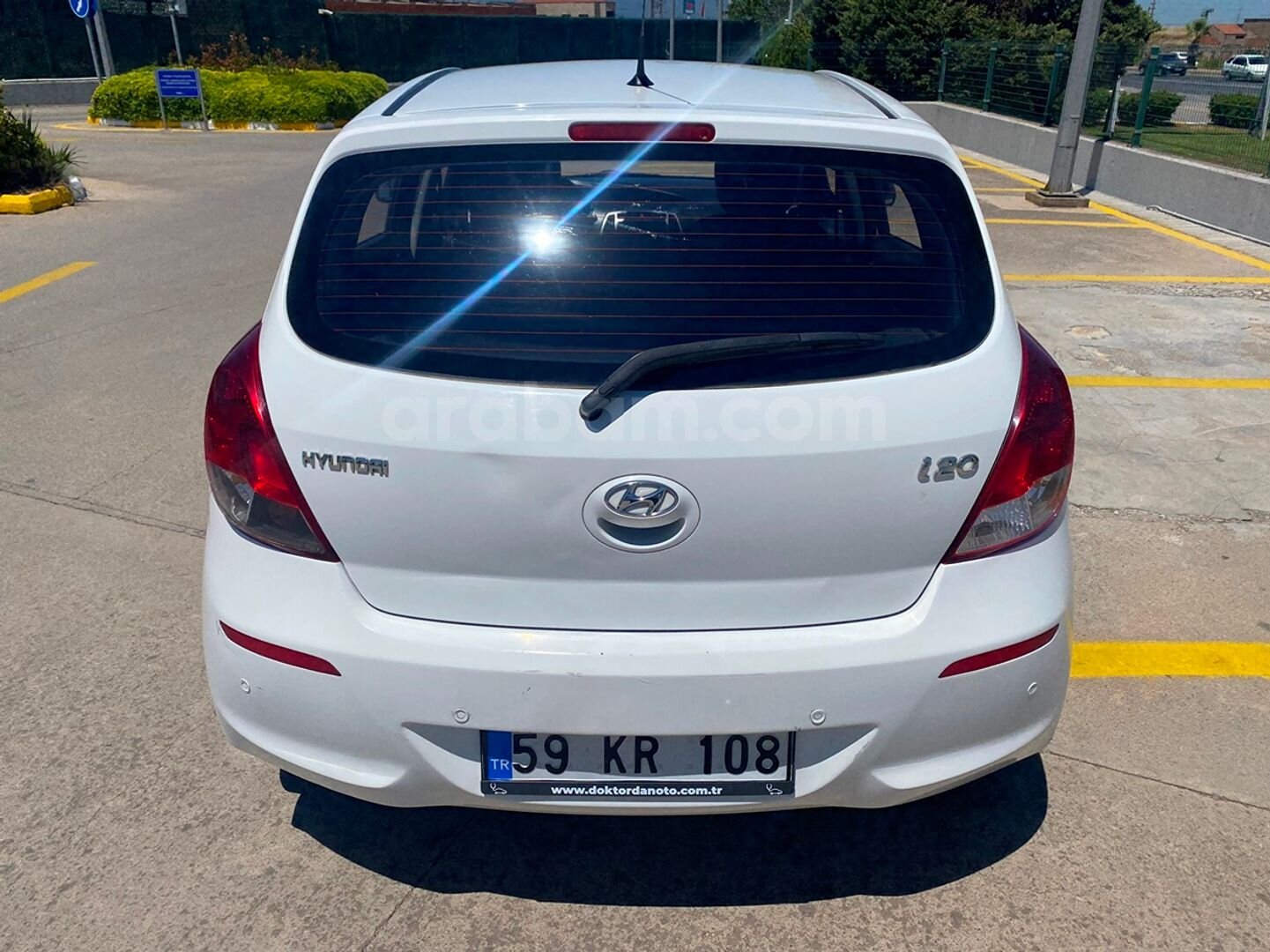 Galeriden Hyundai i20 1.2 D-CVVT Jump 2013 Model İzmir 76.000 km Beyaz 5