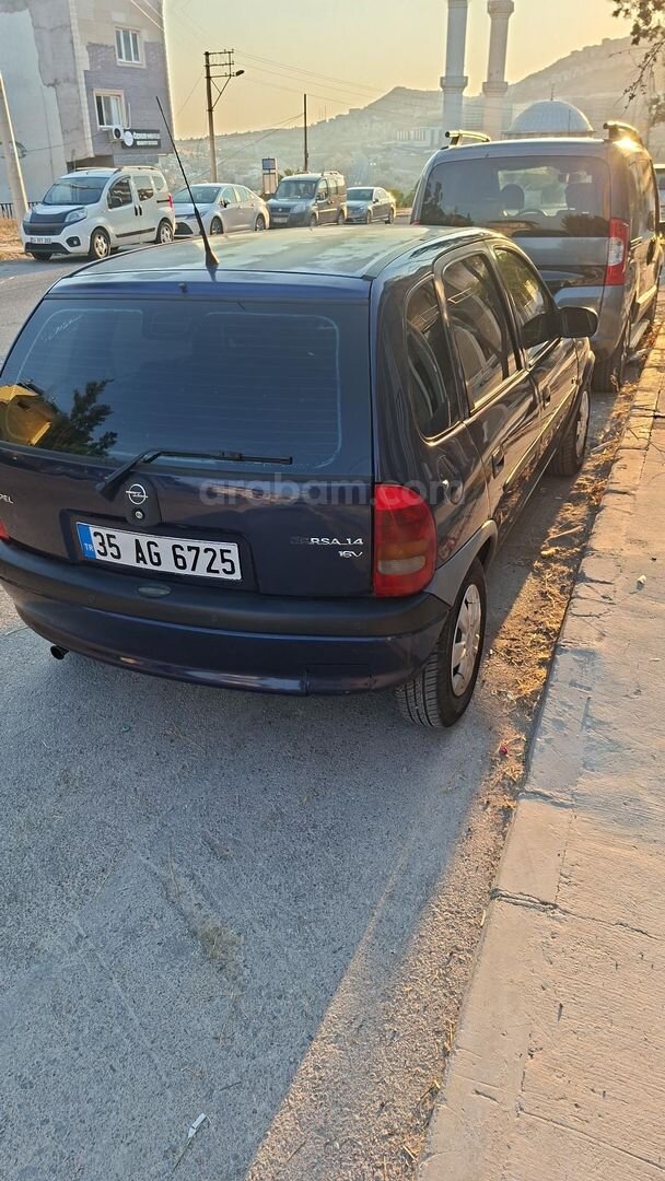 Sahibinden Opel Corsa 1.4 100.Yıl 2000 Model İzmir 244.850 km Lacivert 4