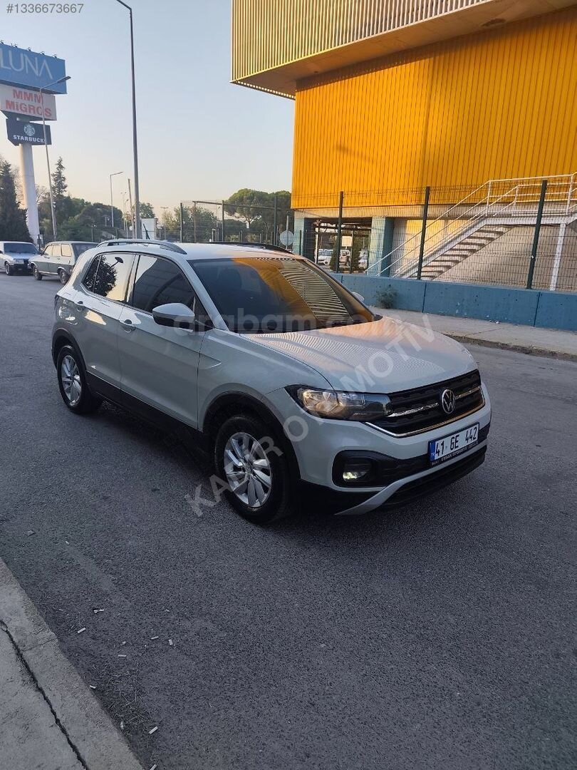 Galeriden Volkswagen T-Cross 1.0 TSI Life 2022 Model Manisa 78.000 km Gri 3