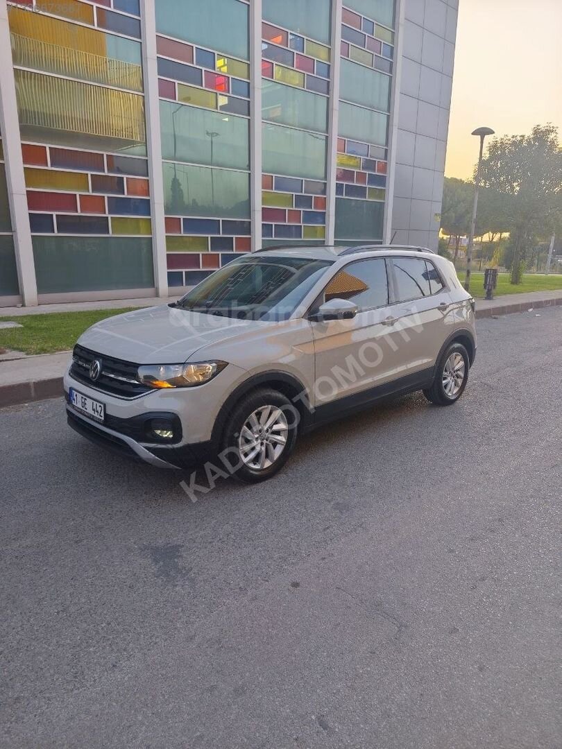 Galeriden Volkswagen T-Cross 1.0 TSI Life 2022 Model Manisa 78.000 km Gri 4