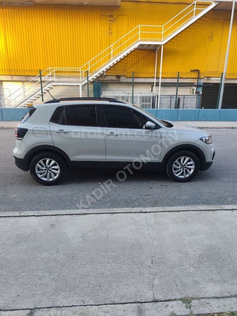 Galeriden Volkswagen T-Cross 1.0 TSI Life 2022 Model Manisa 78.000 km Gri 6