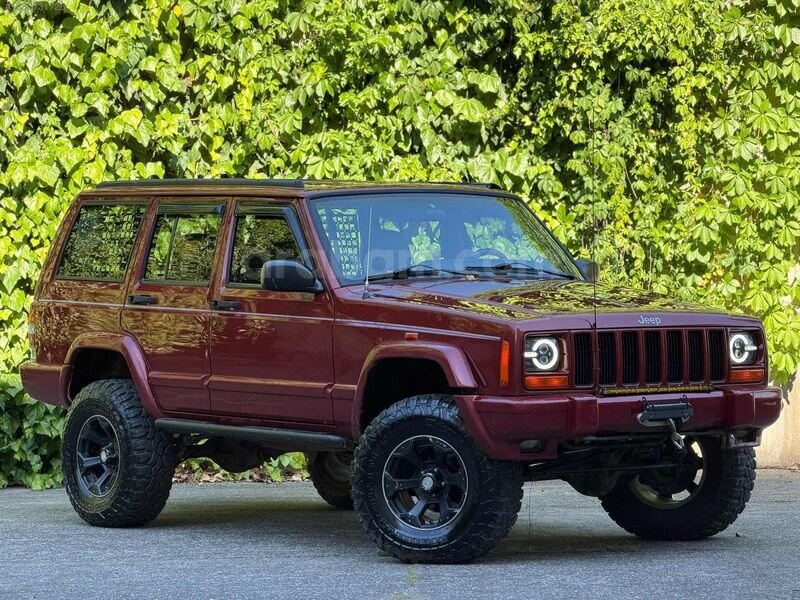 "GÖKTUĞ"DAN JEEP CHEROKEE EFSANE KAREKASA 2 PARÇA LOKAL BOYALI 1