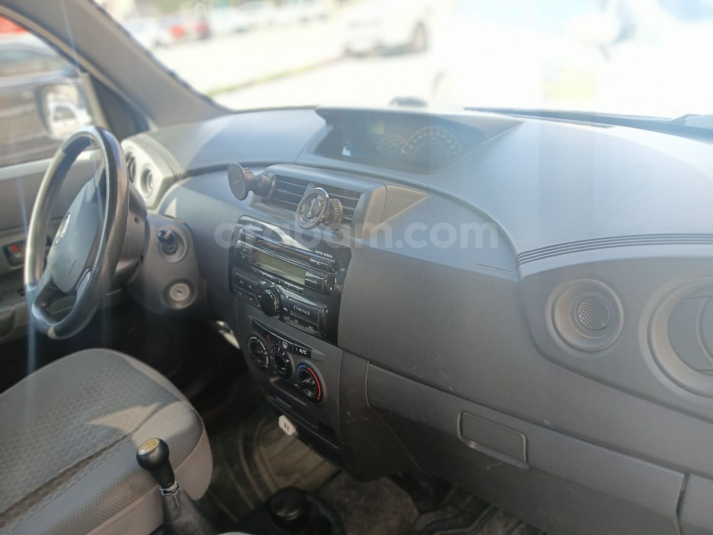 Sahibinden Daihatsu Materia 1.5 Silver 2008 Model Bursa 299.000 km Gri 5