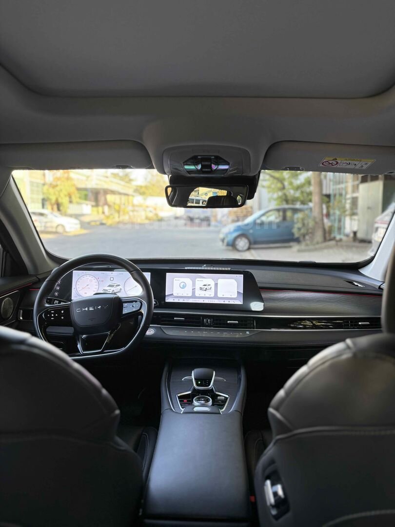 Sahibinden Chery Tiggo 8 Pro Max Intelligent 2024 Model 4