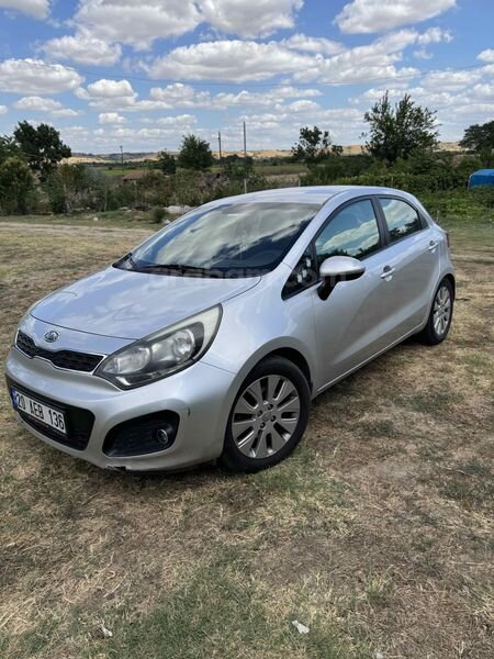 Sahibinden Kia Rio 1.4 CRDi Fancy 2012 Model