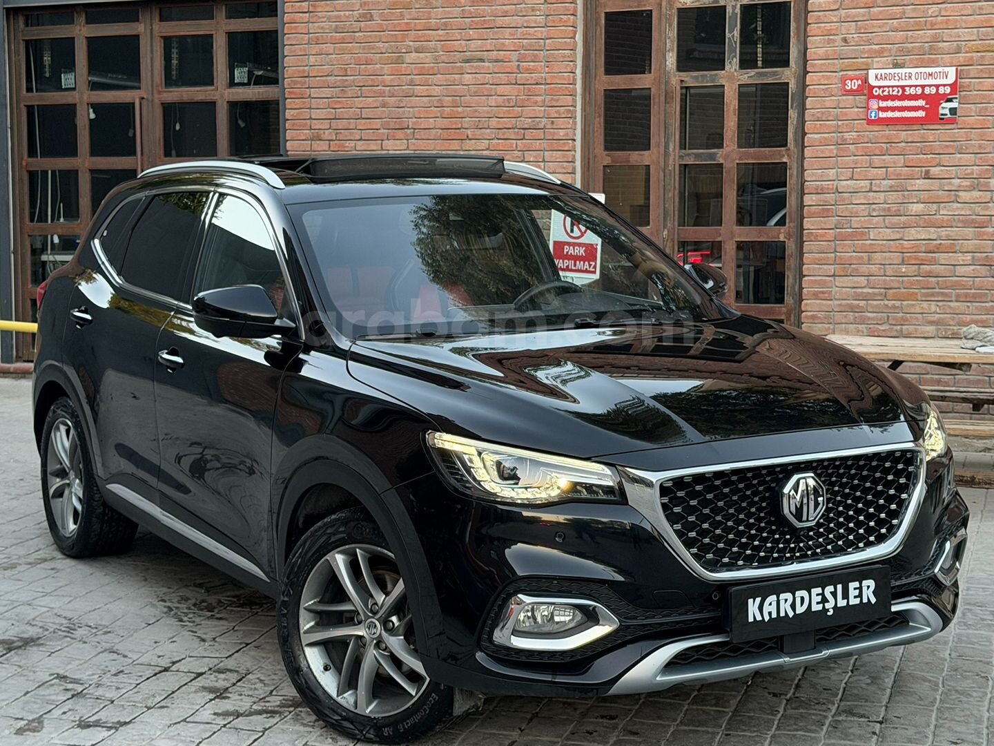 Galeriden MG HS 1.5 T-GDI Luxury 2024 Model İstanbul 56.227 km Siyah 7