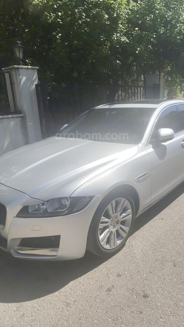Sahibinden Jaguar XF 2.0 D Prestige Plus 2015 Model Gaziantep 150.000 km Gri (Gümüş) 1