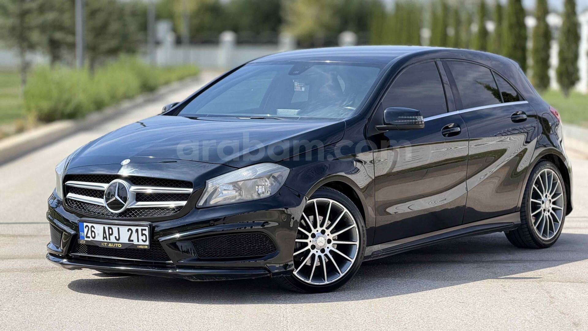 Galeriden Mercedes - Benz A 180 CDI BlueEfficiency AMG Sport 2014 Model Eskişehir 225.000 km Siyah 3