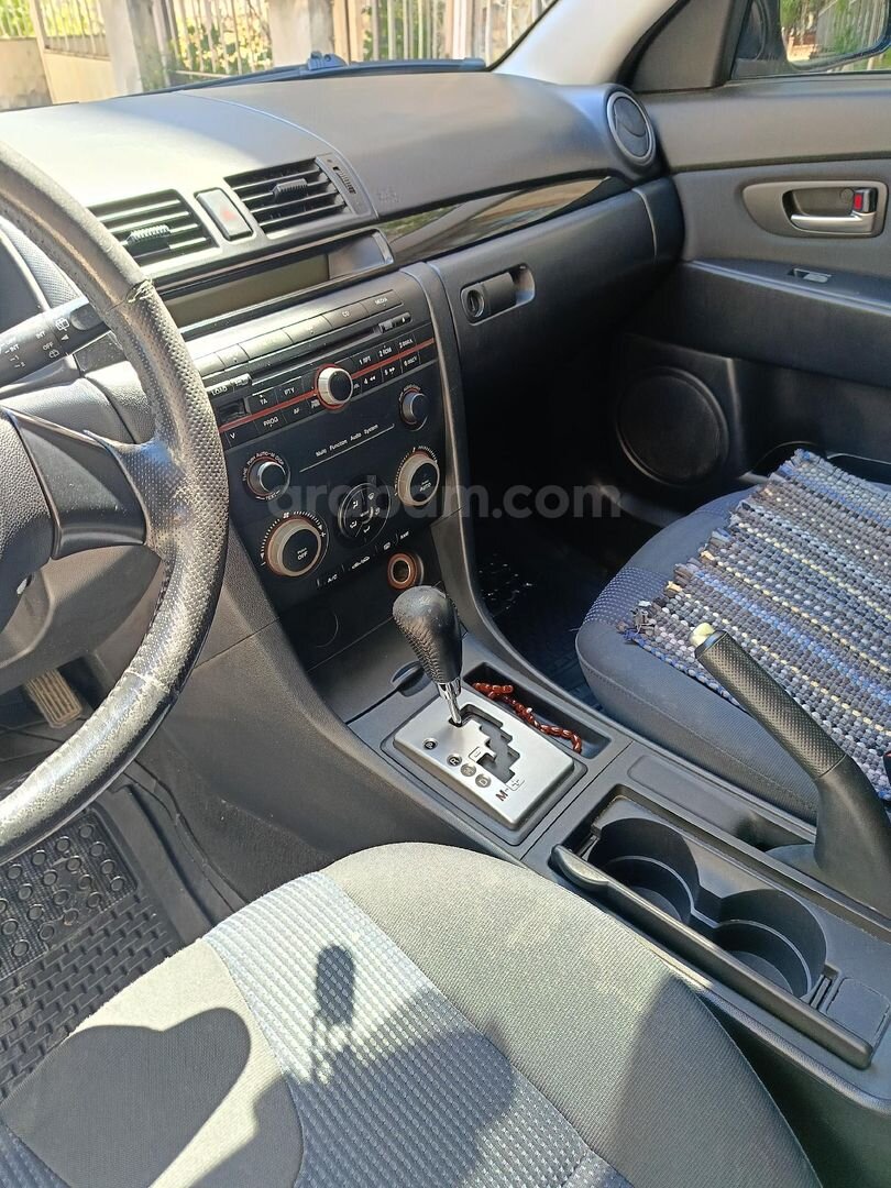 Sahibinden Mazda 3 1.6 Sport Dynamic 2006 Model Ankara 291.000 km Füme 2