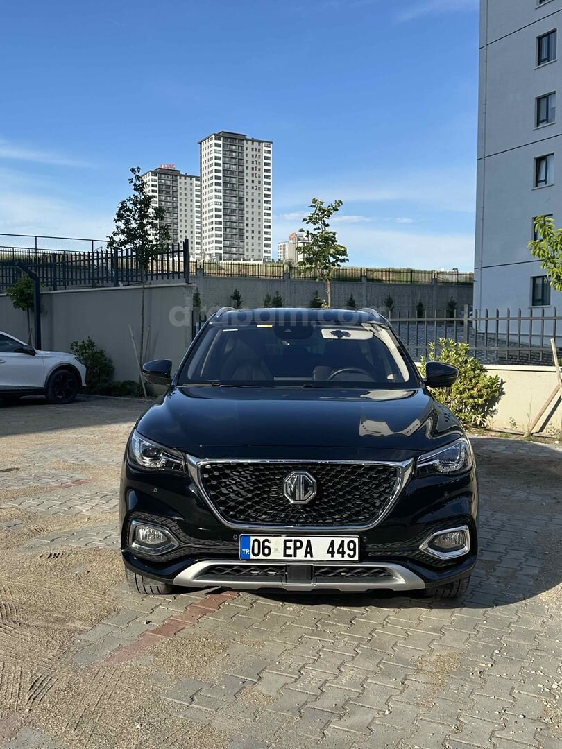 Sahibinden MG HS 1.5 T-GDI Luxury 2024 Model Ankara 36.000 km Siyah 2