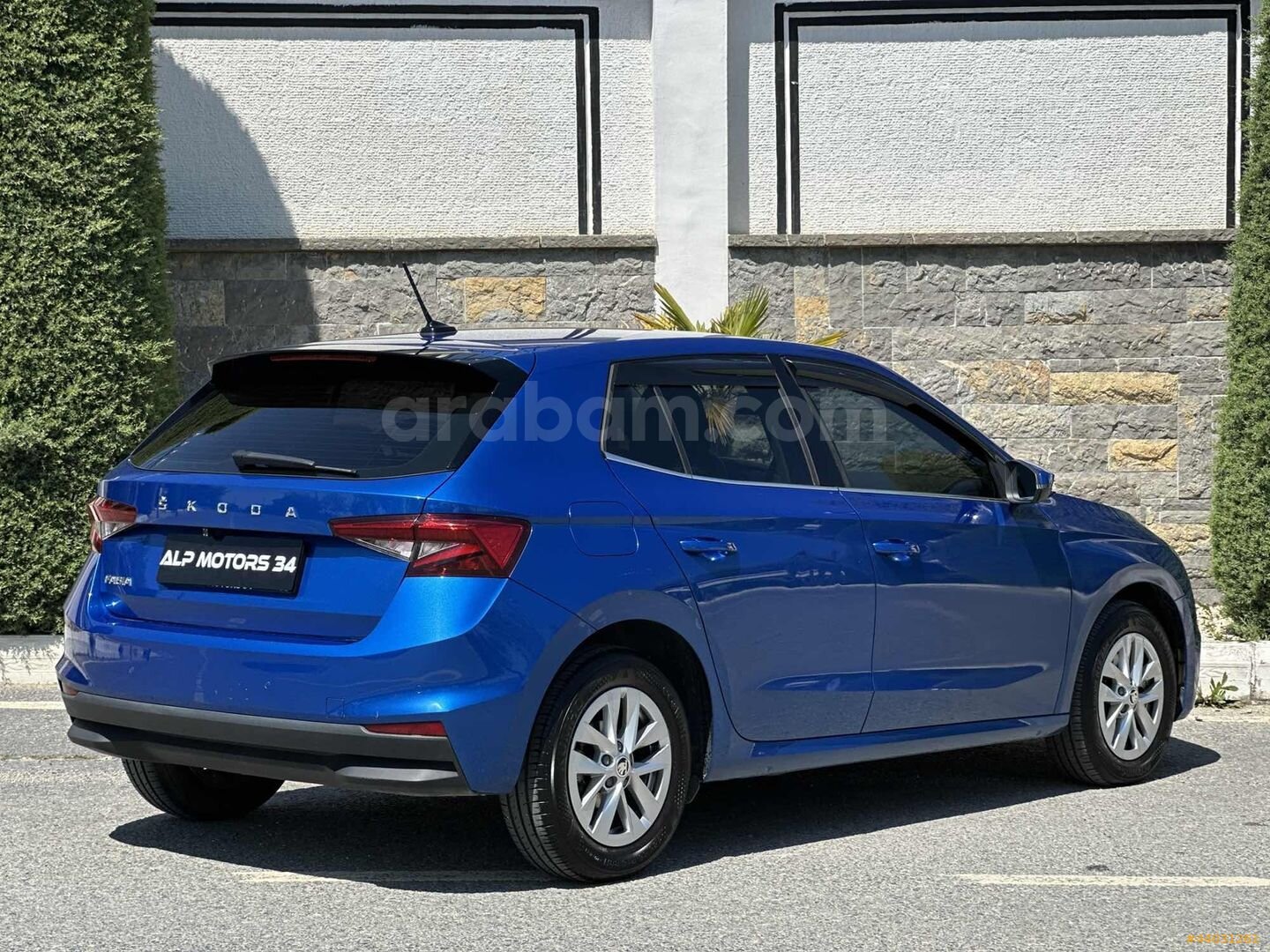 Galeriden Skoda Fabia 1.0 TSI Premium 2022 Model İstanbul 59.000 km Mavi 7