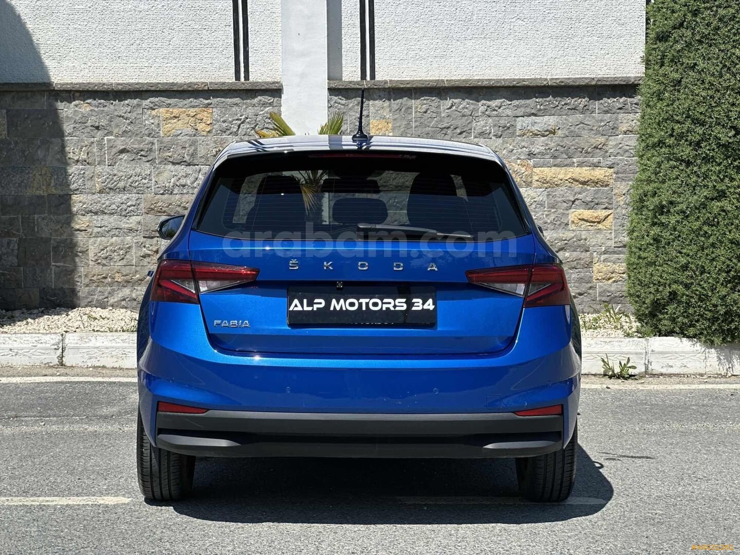 Galeriden Skoda Fabia 1.0 TSI Premium 2022 Model İstanbul 59.000 km Mavi 6