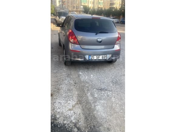 Sahibinden Hyundai i20 1.2 D-CVVT Jump 2013 Model Gaziantep