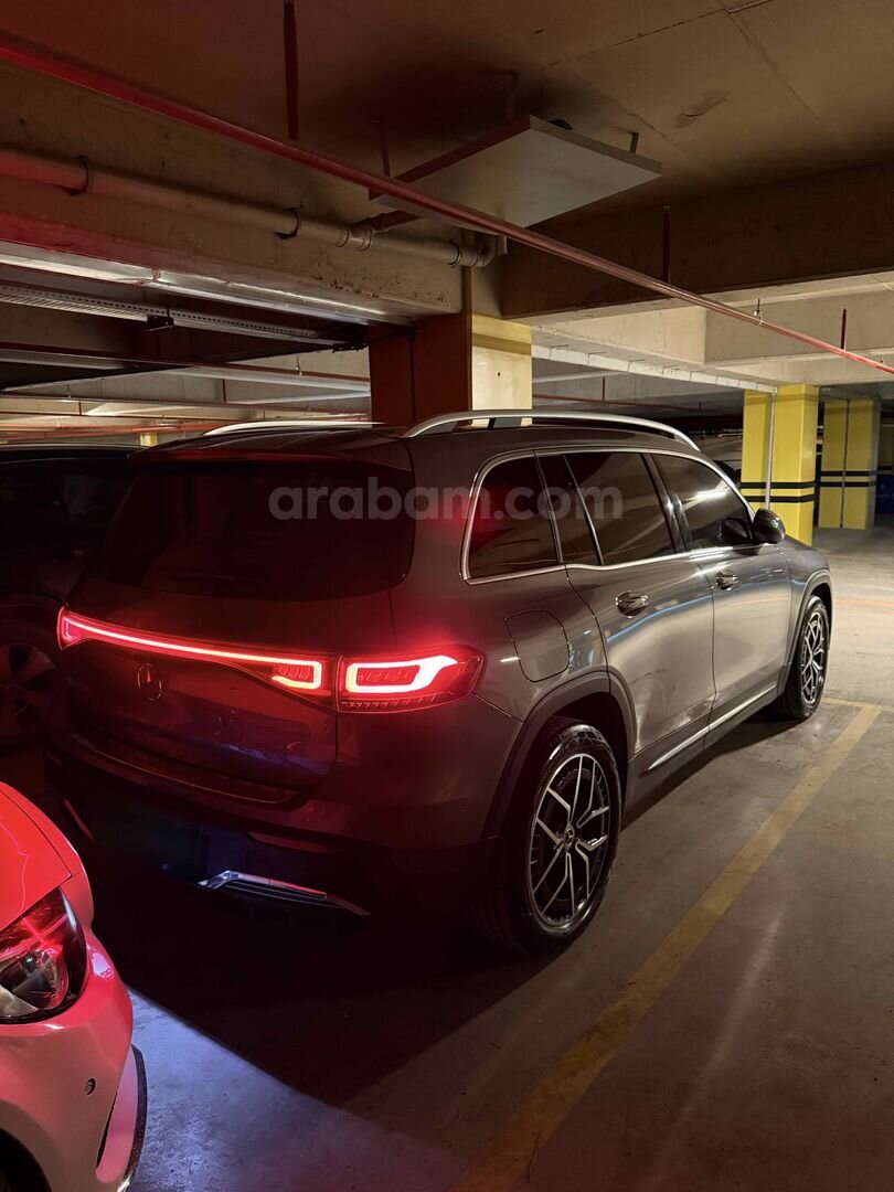 Sahibinden Mercedes - Benz EQB 250+ AMG 2023 Model 54.000 km Gri 3