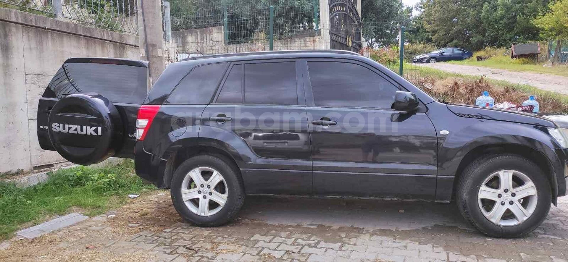 İLK SAHİBİNDEN YETKİLİ SERVİS BAKIMLI SAFKAN BENZİNLİ ESP'Lİ 4X4 2
