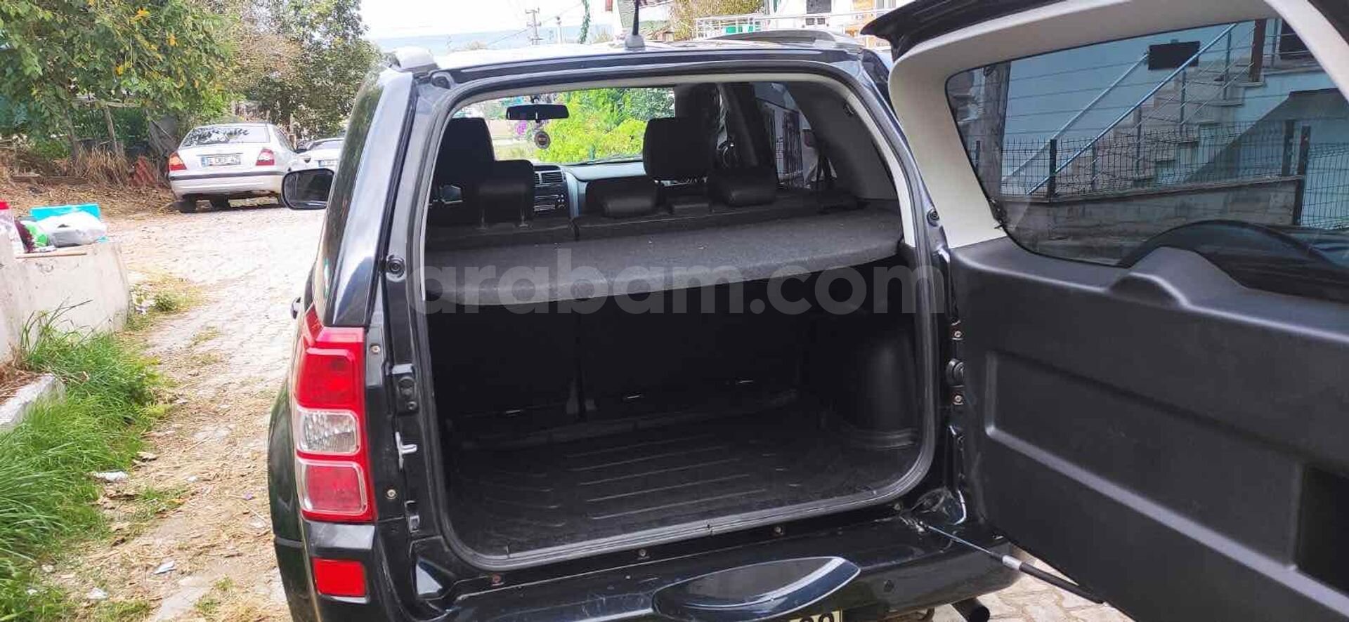 İLK SAHİBİNDEN YETKİLİ SERVİS BAKIMLI SAFKAN BENZİNLİ ESP'Lİ 4X4 4