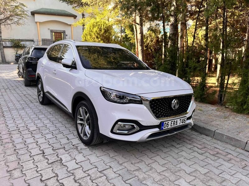Sahibinden MG HS 1.5 T-GDI Luxury 2023 Model Ankara 63.500 km Beyaz