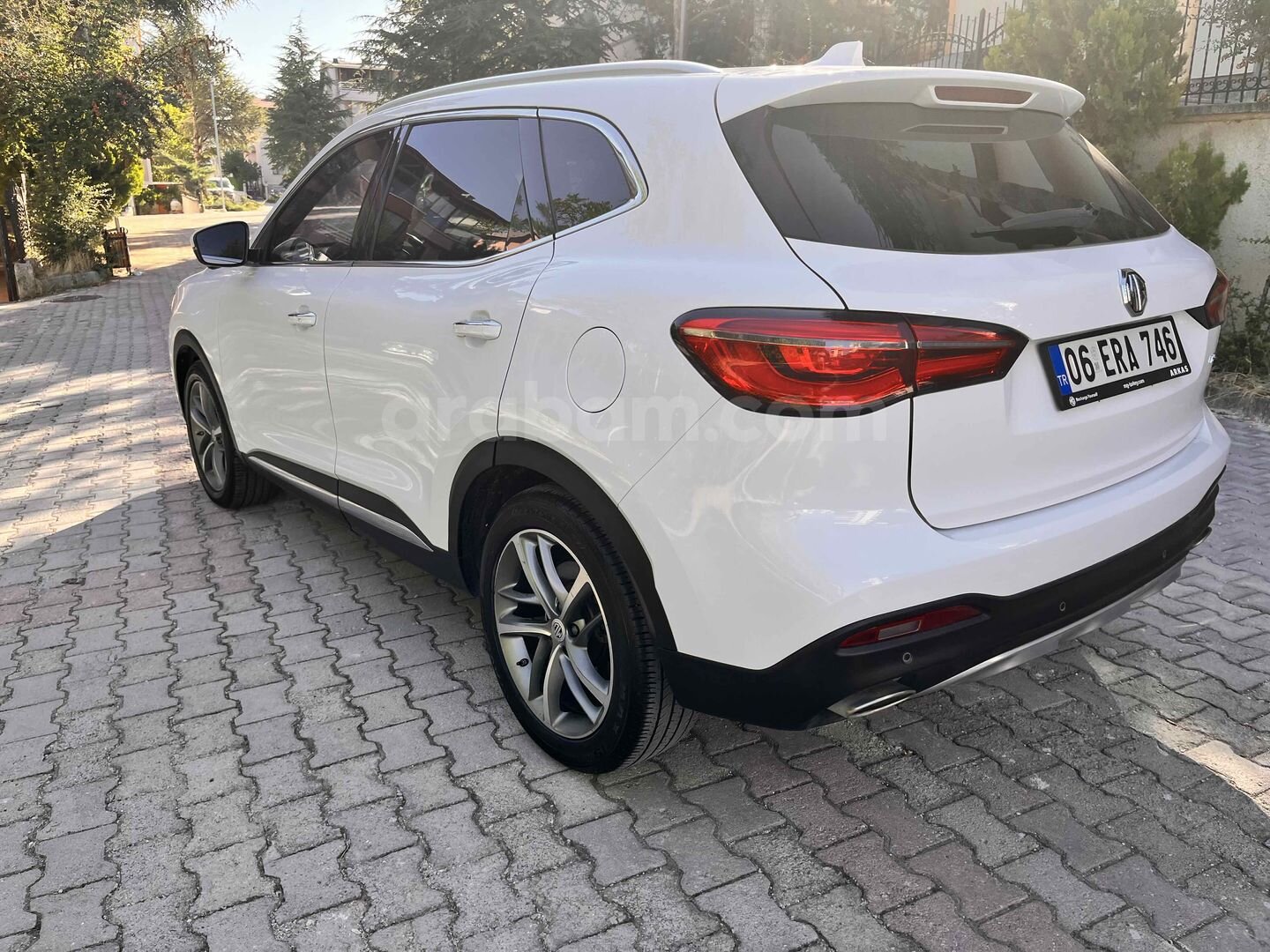 Sahibinden MG HS 1.5 T-GDI Luxury 2023 Model Ankara 63.500 km Beyaz 2