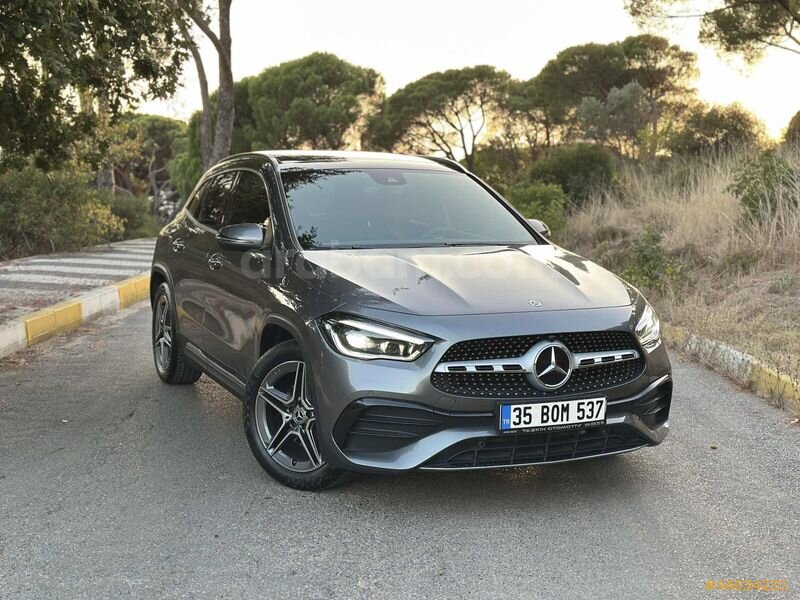 2023 MODEL GLA 200 AMG+ ORJINAL 39 BİN KM
