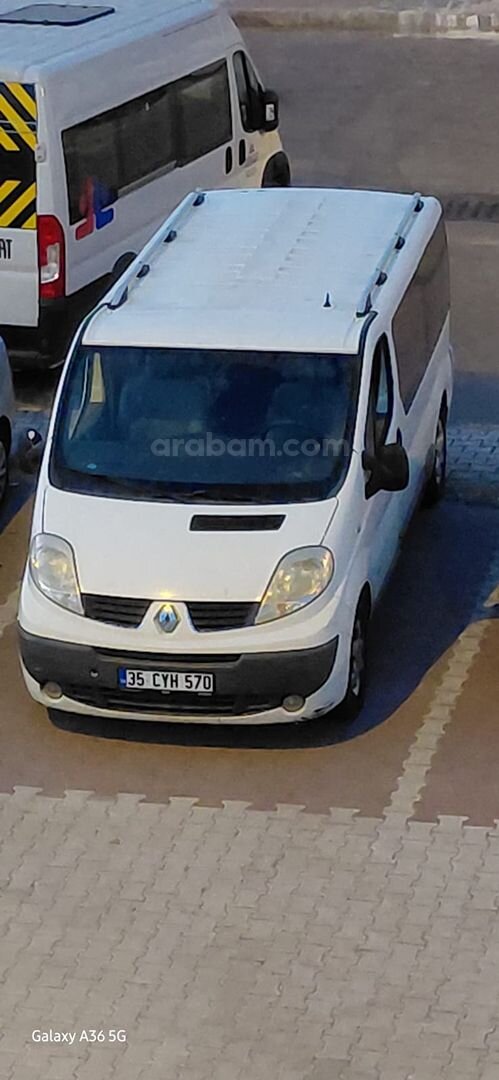 Sahibinden Renault Trafic 2.0 DCI Grand Confort 2014 Model İzmir 350.000 km Beyaz 6
