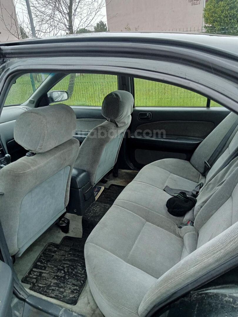 Sahibinden Nissan Maxima 2.0 QX 1997 Model Kocaeli 491.000 km Yeşil (metalik) 7