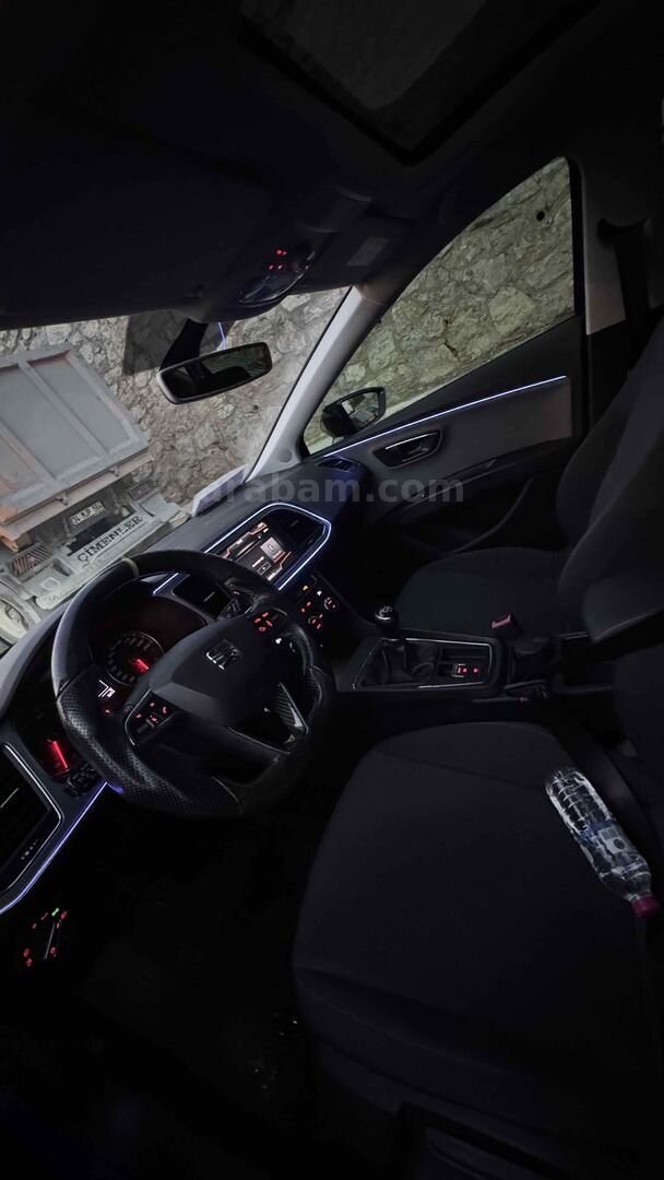Sahibinden Seat Leon 1.2 TSI Style 2017 Model İstanbul 106.000 km Lacivert 5