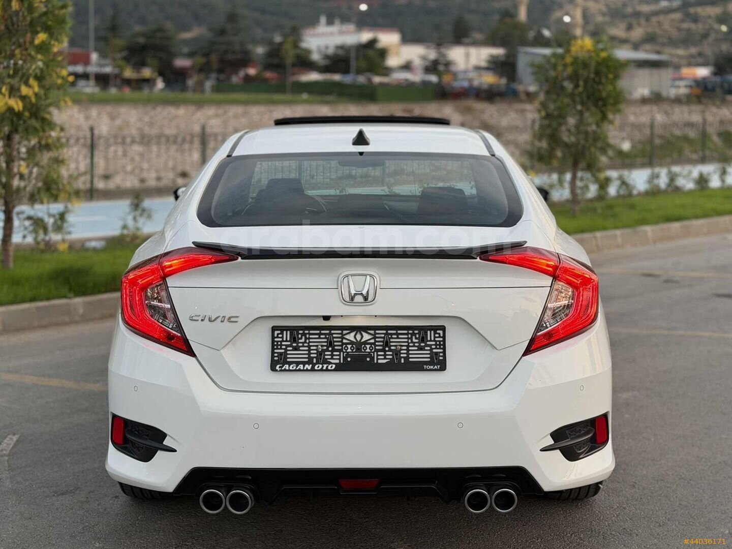 Galeriden Honda Civic 1.6i VTEC Eco Elegance 2021 Model Tokat 30.000 km Beyaz 7