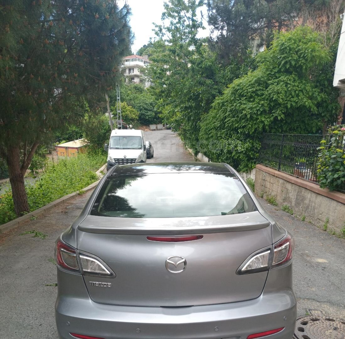 Sahibinden Mazda 3 1.6 Touring 2012 Model İstanbul 252.000 km Gri 4