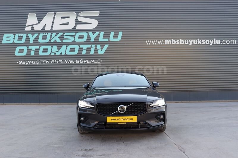 MBS BÜYÜYSOYLU'DAN 2023 MODEL VOLVO S60 B5 PLUS DARK AWD