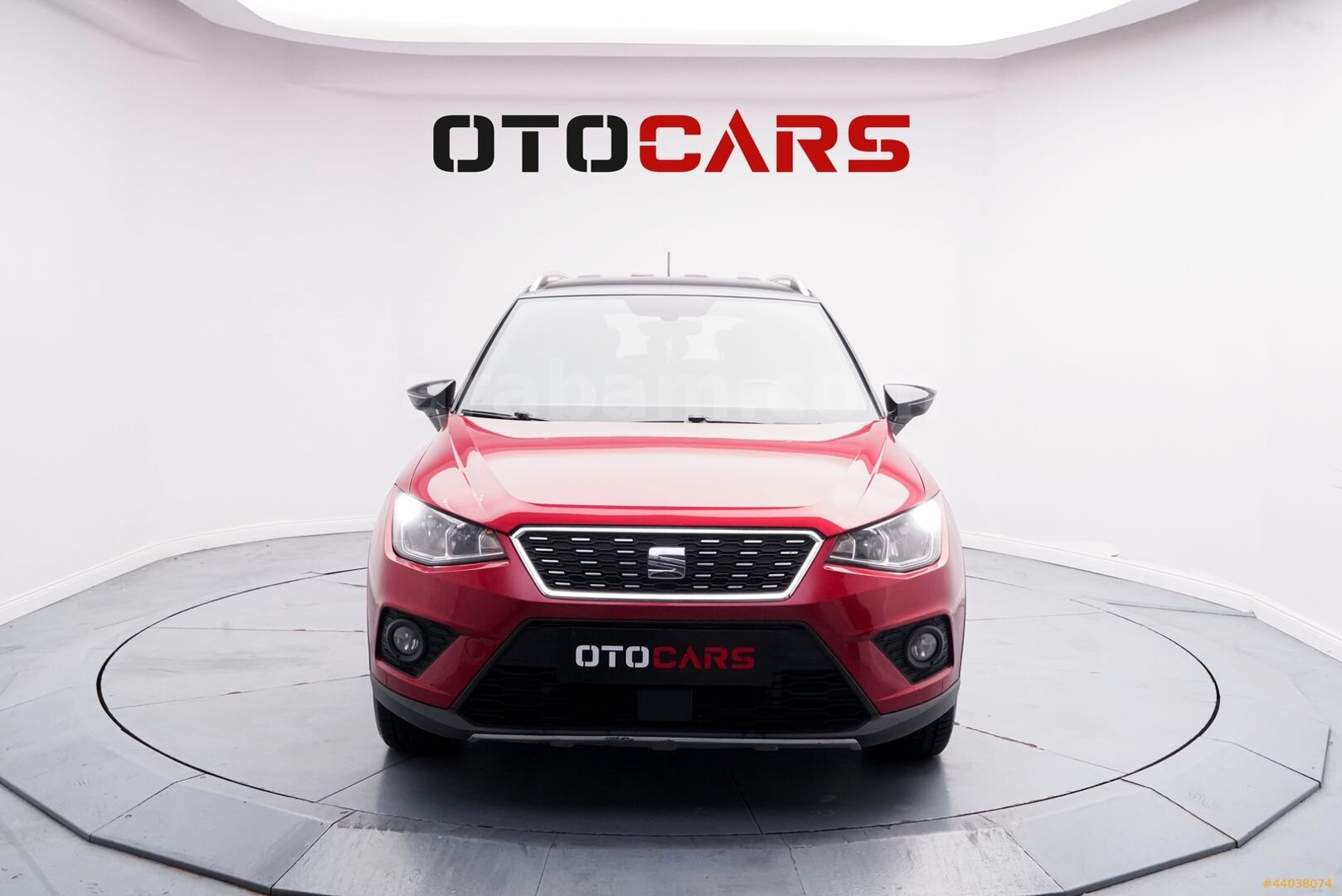 Galeriden Seat Arona 1.6 TDI Xcellence 2018 Model İstanbul 159.000 km Kırmızı 2