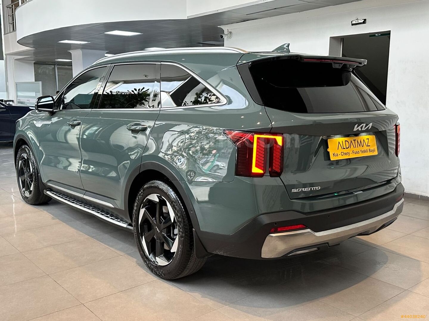 ALDATMAZDAN 2024 BOYASIZ SORENTO PRESTİGE SMART HİBRİT 230HP 7