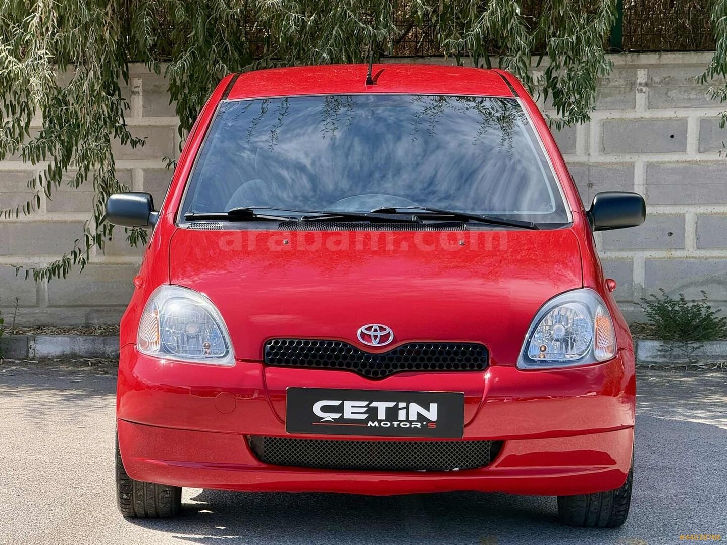 Galeriden Toyota Yaris 1.3 Luna 2000 Model Denizli 220.000 km Kırmızı 3