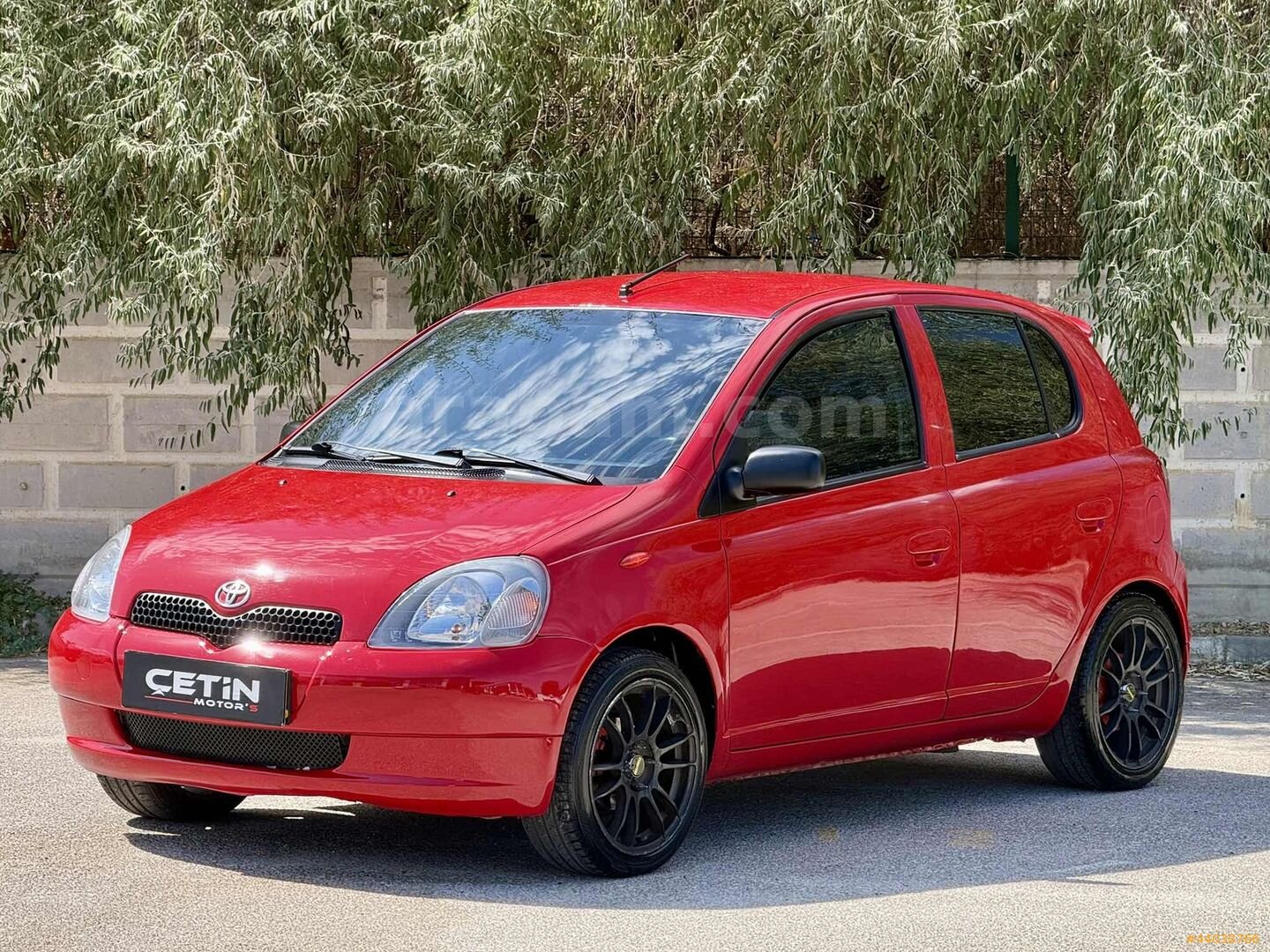 Galeriden Toyota Yaris 1.3 Luna 2000 Model Denizli 220.000 km Kırmızı 5