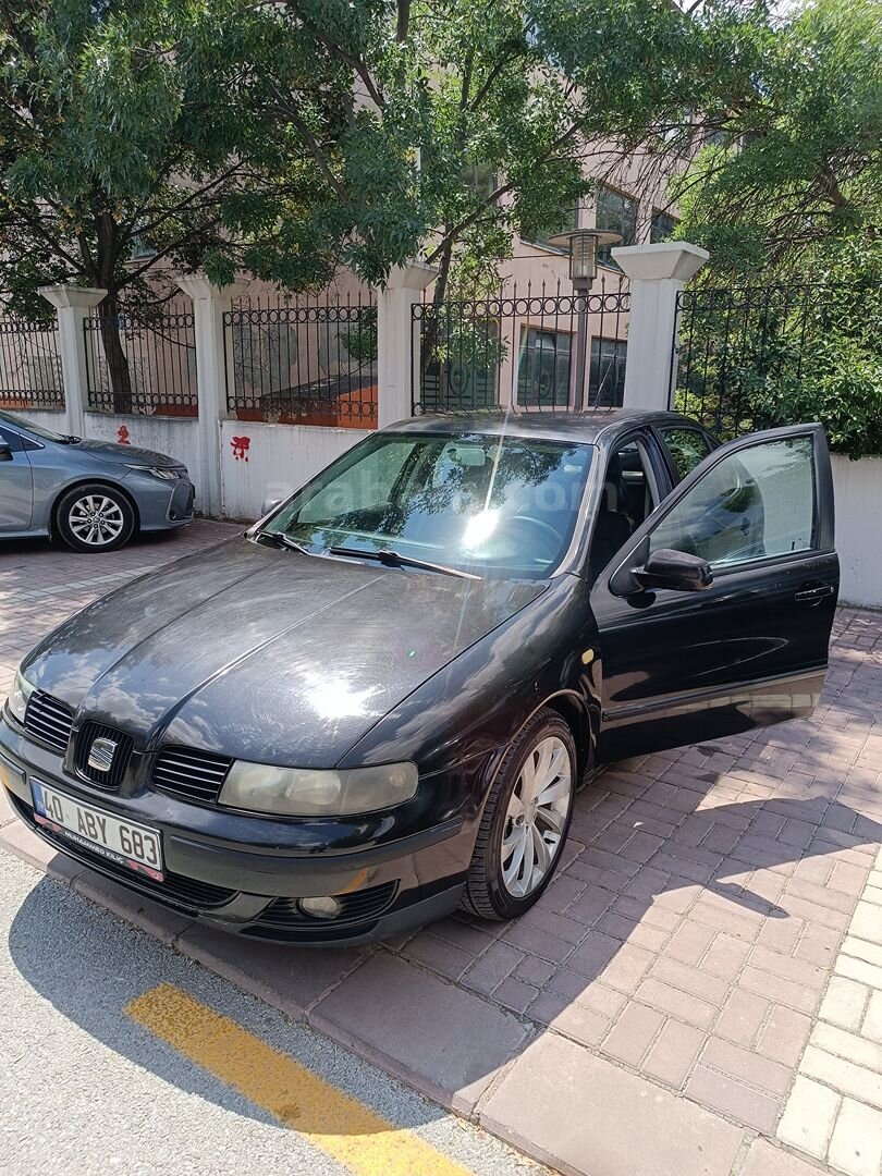Yeni Muayeneli Leon 1.6 Signo 2