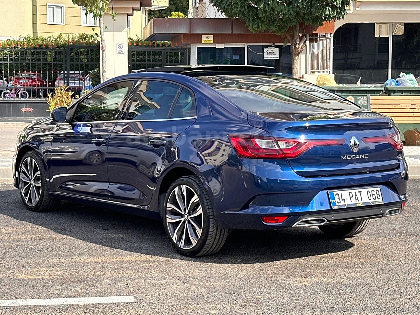 Galeriden Renault Megane 1.5 Blue DCI Icon 2025 Model İstanbul 26.000 km Mavi 6