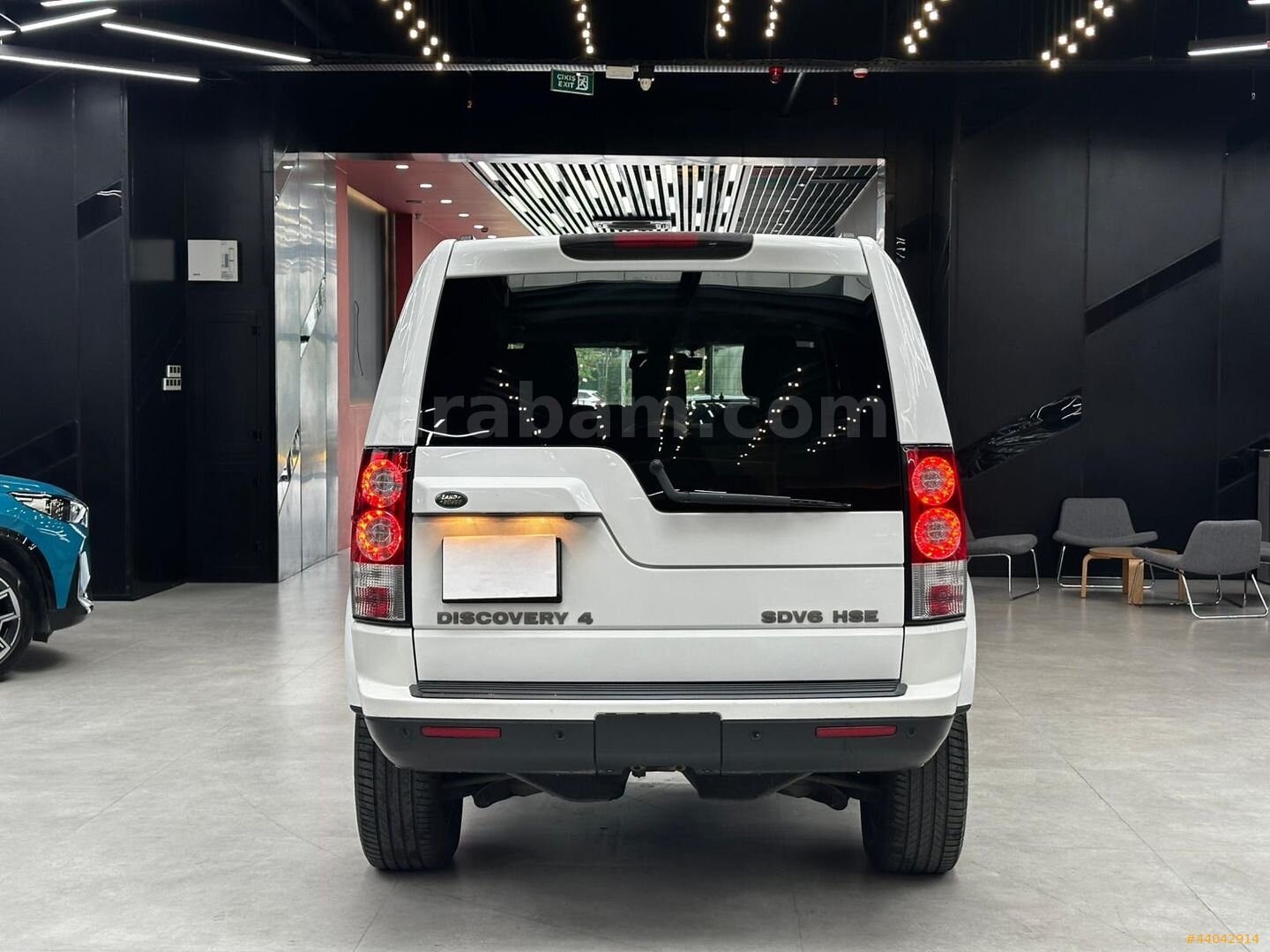 OTOCARS-2011 LAND ROVER DİSCOVERY 3.0SDV6 HSE AİRMATIC DEĞİŞENSZ 5