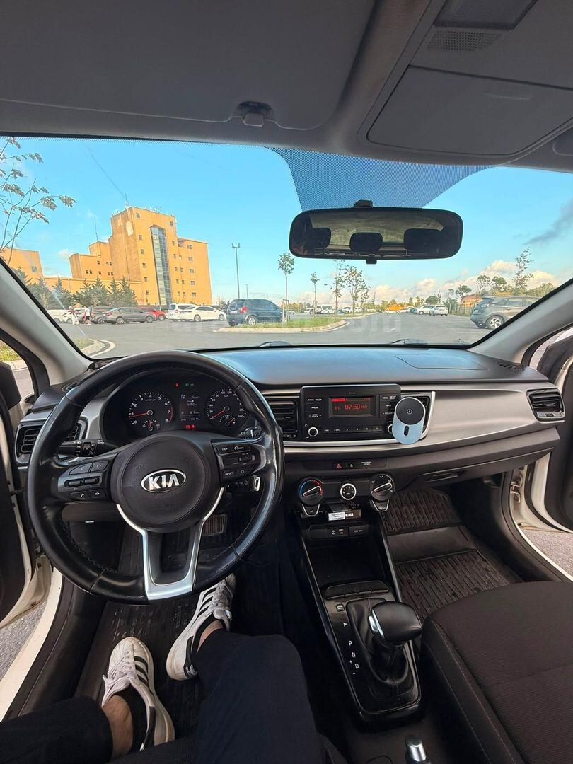 Sahibinden Kia Rio 1.4 CVVT Comfort 2017 Model 1