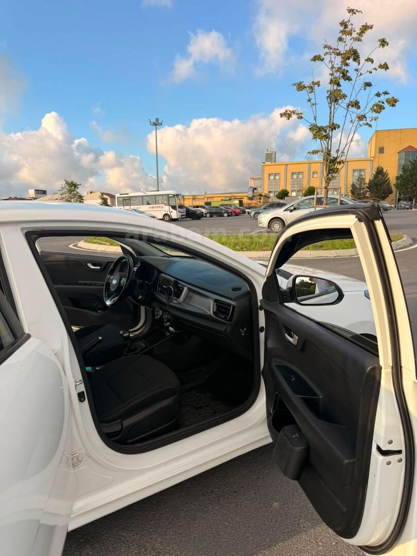 Sahibinden Kia Rio 1.4 CVVT Comfort 2017 Model 5