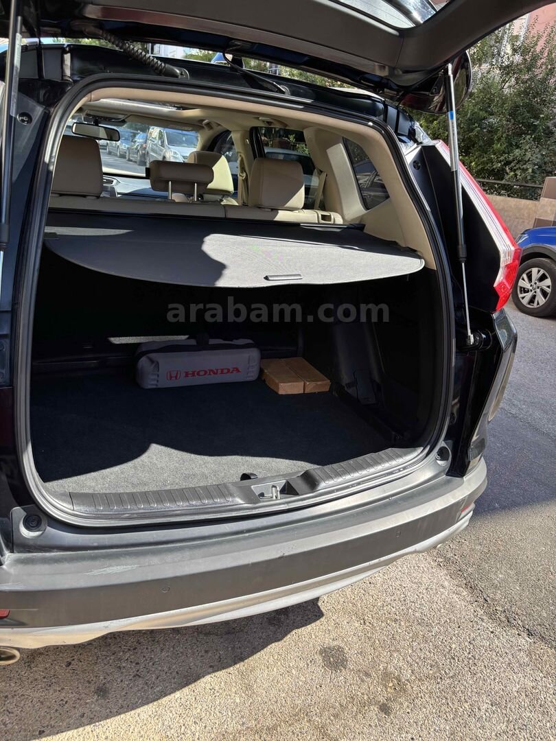 Sahibinden Honda CR-V 1.5 VTEC Executive 2018 Model 136.000 km Siyah 6