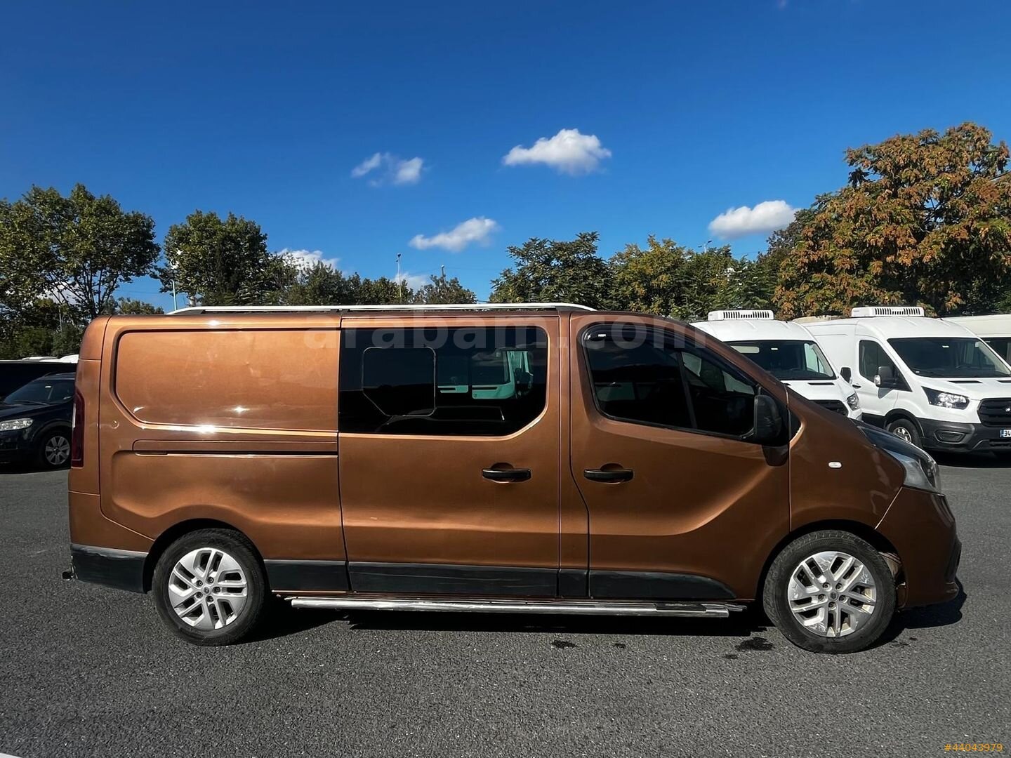 Galeriden Renault Trafic 1.6 DCI Grand Confort 2017 Model İstanbul 290.000 km Kahverengi 7