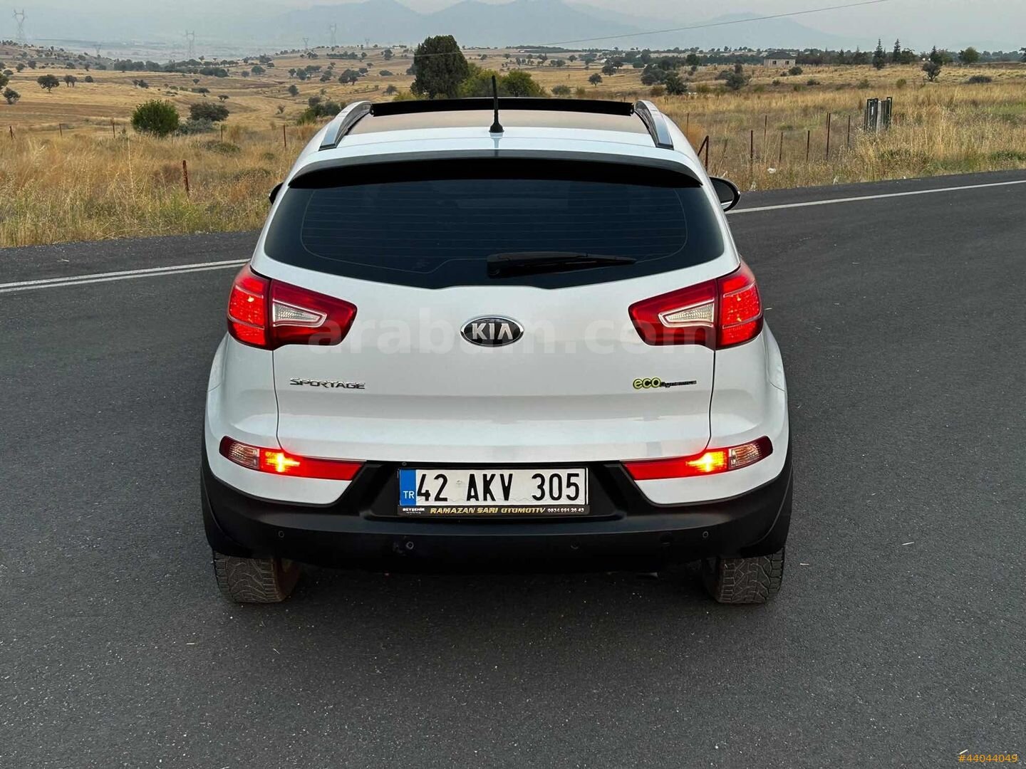 2013 KİA SPORTAGE 1.6 GDI CONCEPT PLUS DEĞİŞENSİZ CAM TAVANLI 6