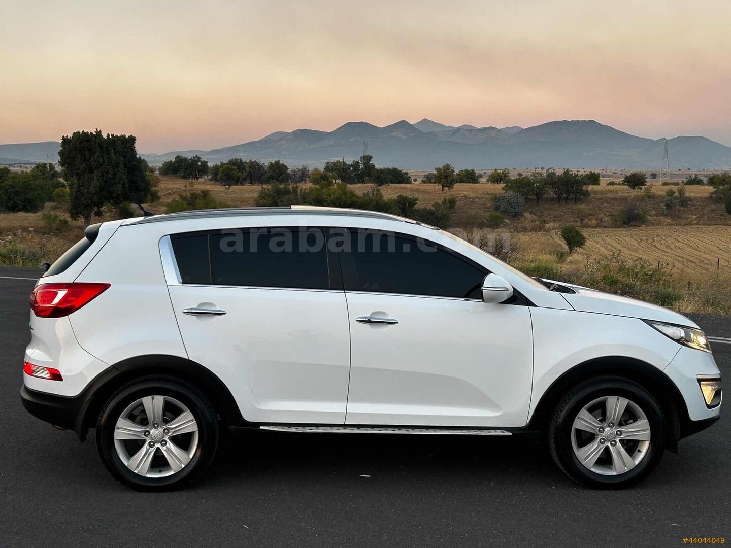 2013 KİA SPORTAGE 1.6 GDI CONCEPT PLUS DEĞİŞENSİZ CAM TAVANLI 7