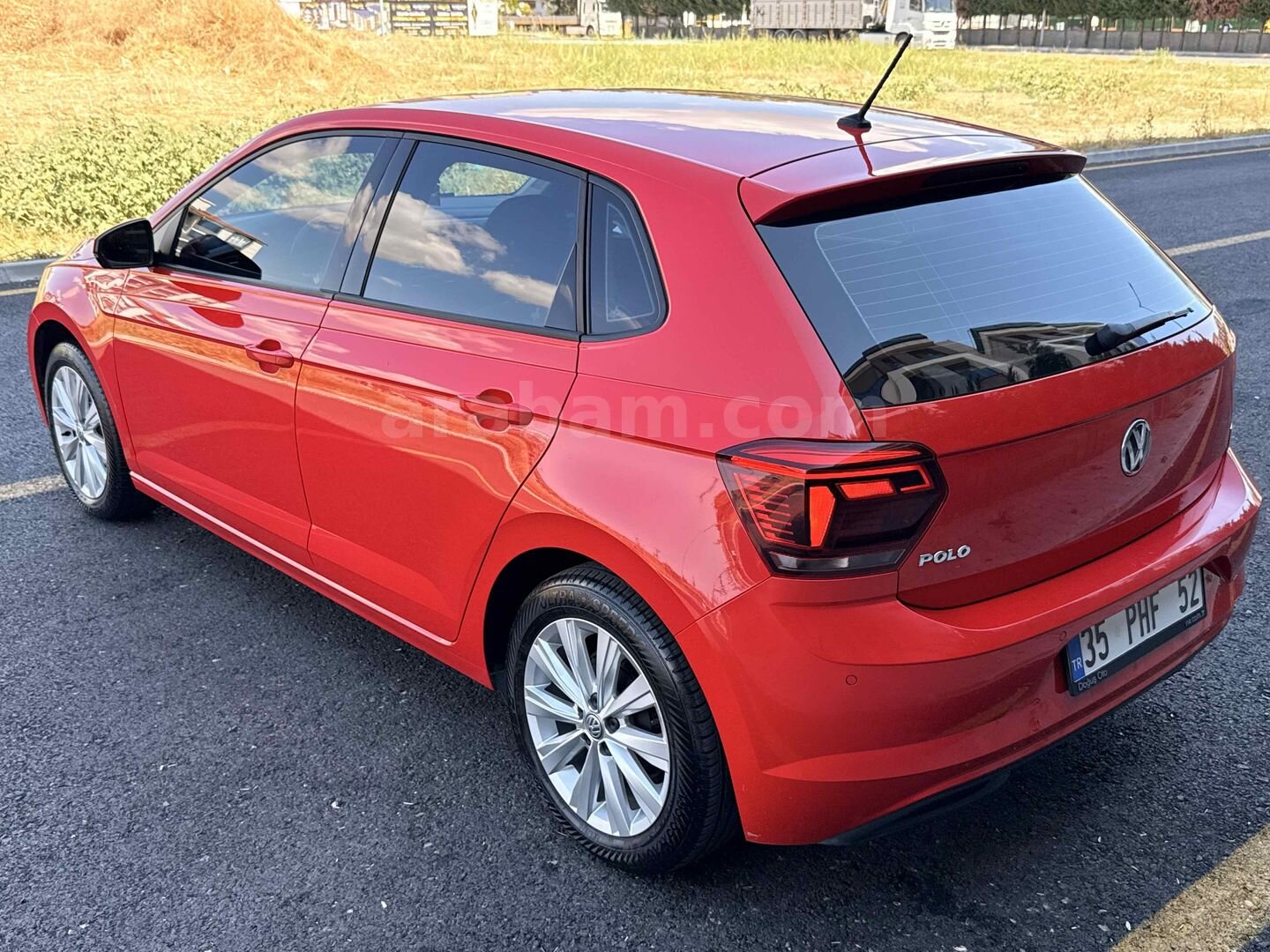 Galeriden Volkswagen Polo 1.0 TSi Highline 2018 Model Tekirdağ 86.000 km Kırmızı 6