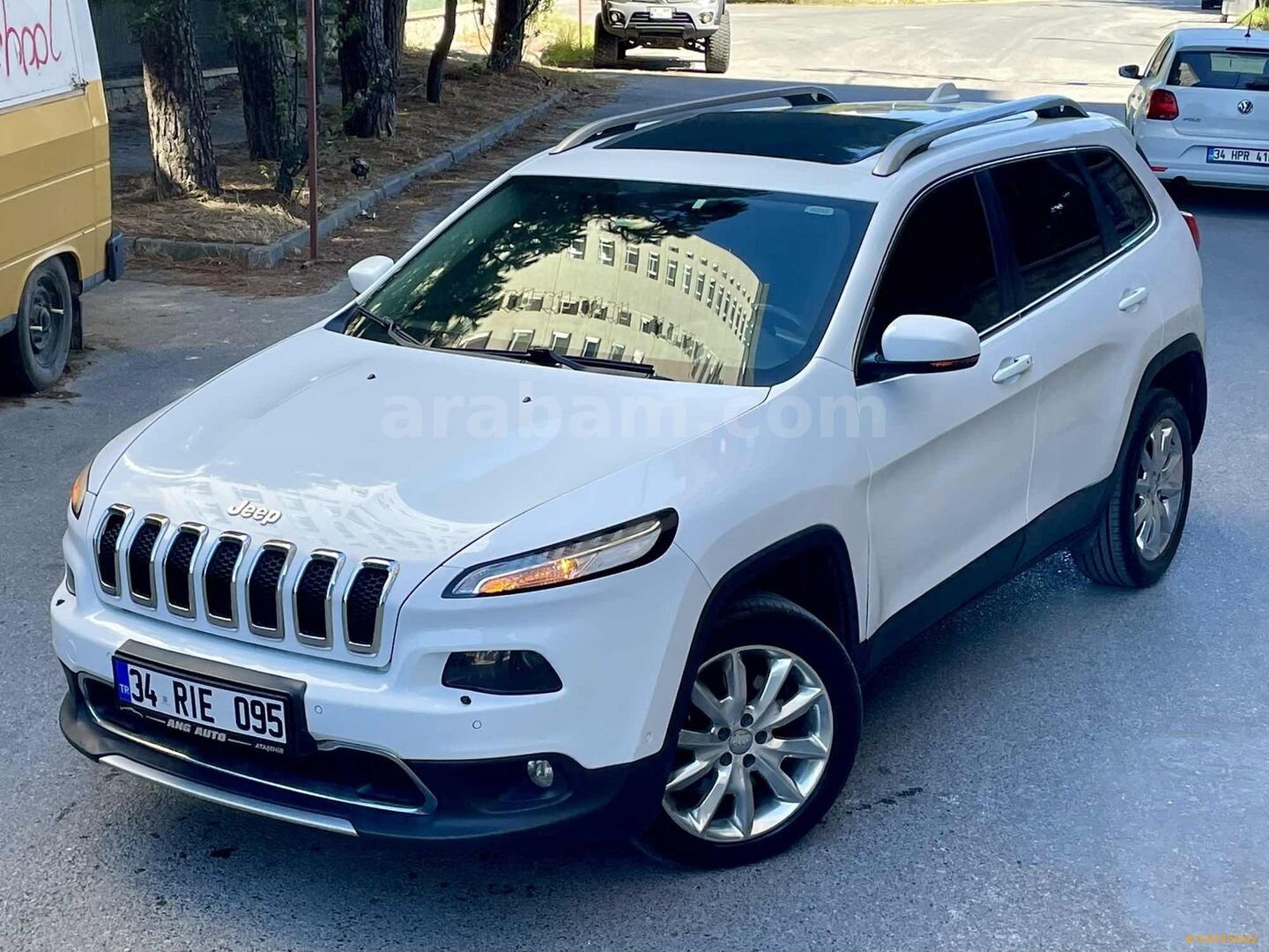 2016ÇIKIŞLI*LİMİTED*4X4*CAMTAVAN*ISITMA*SOĞUTMA*E-BAGAJ*JEEP* 1