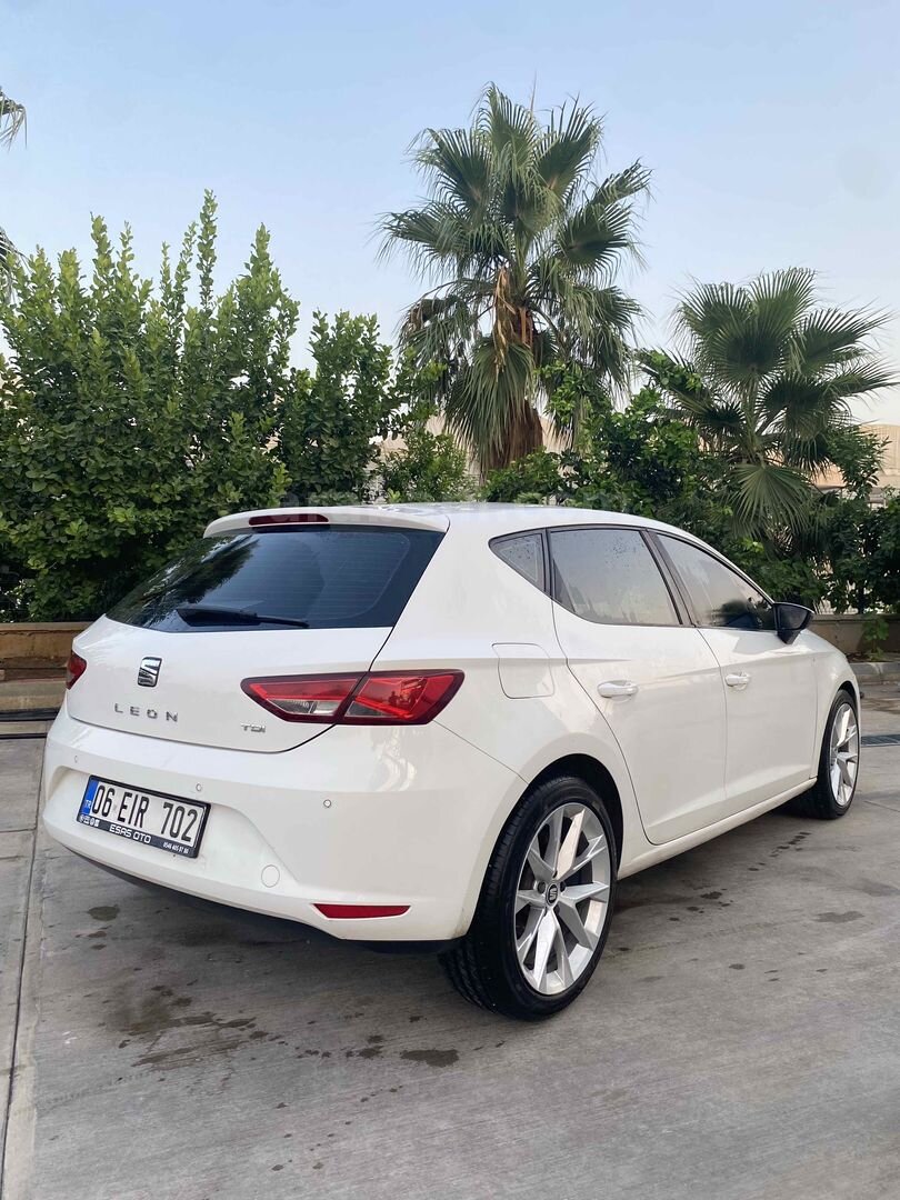 Sahibinden Seat Leon 1.6 TDI Style 2015 Model Adana 210.000 km Beyaz 1